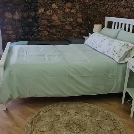 Hébergement de vacances Casa Do Adro Da Igreja Velha *