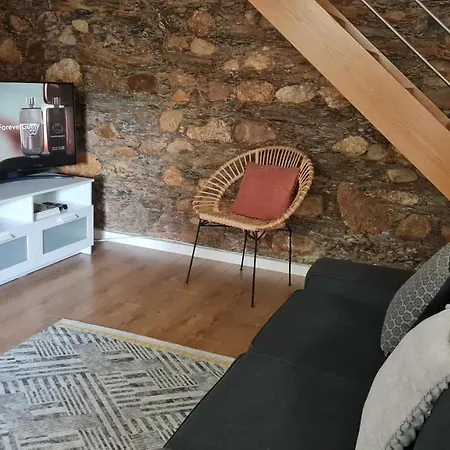 Casa Do Adro Da Igreja Velha Ferienhaus Janeiro de Cima